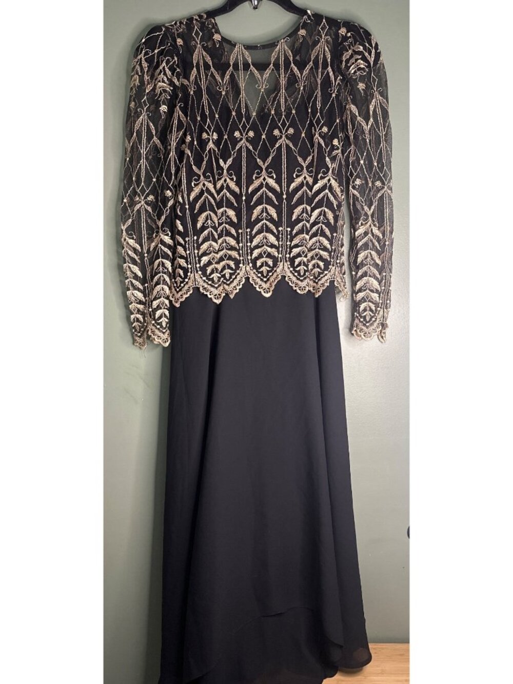 Cachet by Bari Protas Beaded Formal Dress 11/12 Black Mesh Sequin Evening Gown